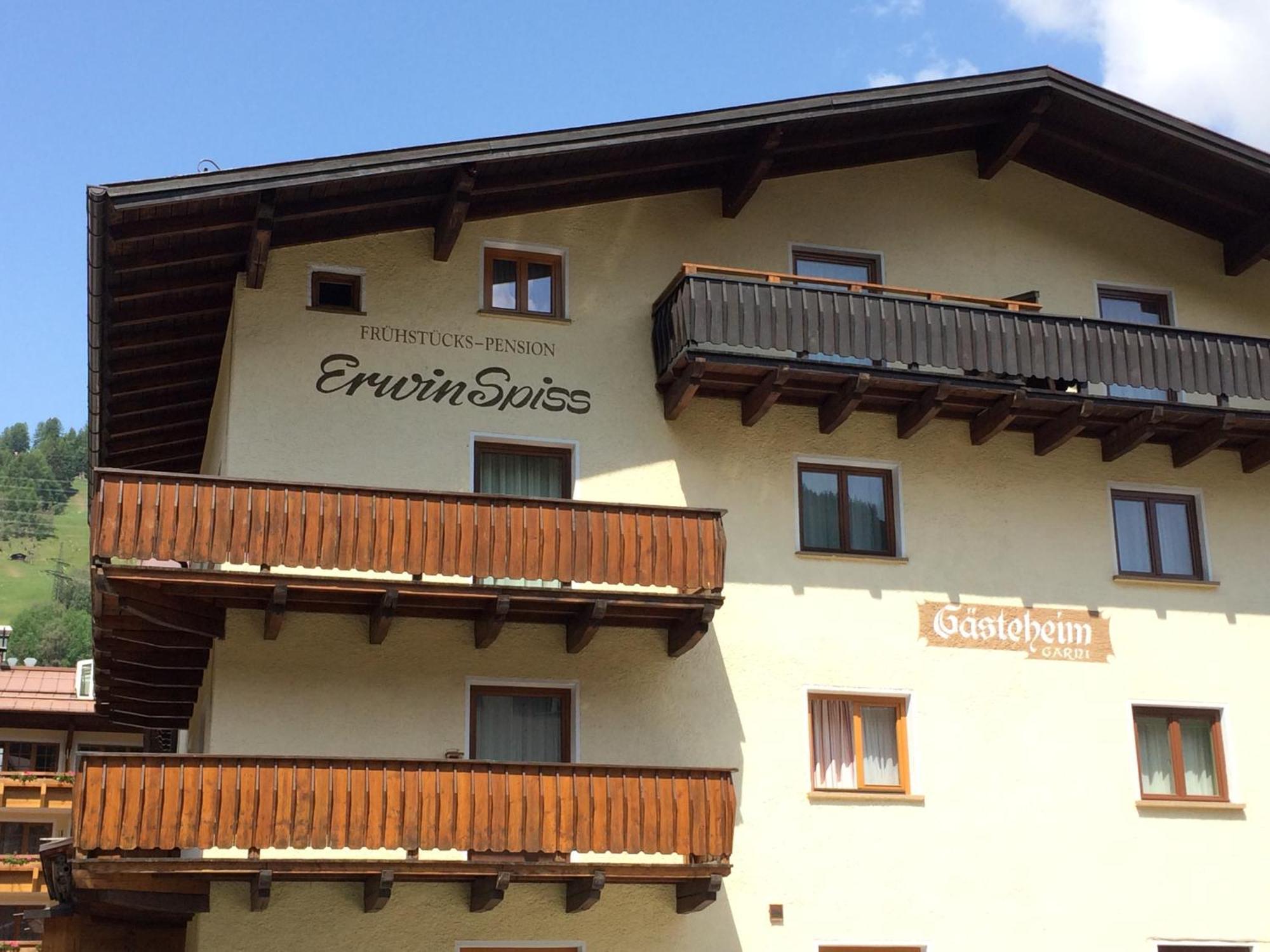Haus Erwin Spiss Hotell Sankt Anton am Arlberg Exteriör bild